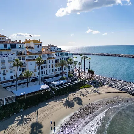 Luxury 3-Bedroom Apartment For Rent In The Heart Of Puerto Banus * Marbella