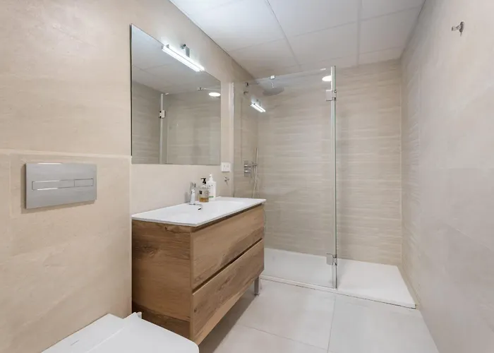 Luxury 3-Bedroom Apartment For Rent In The Heart Of Puerto Banus *